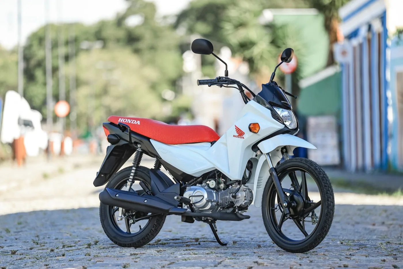Honda POP 110i branca